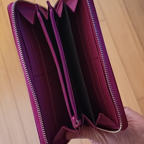 Gucci wallet  For LV Wallet Trade With @chr.. - Picture 11 of 12